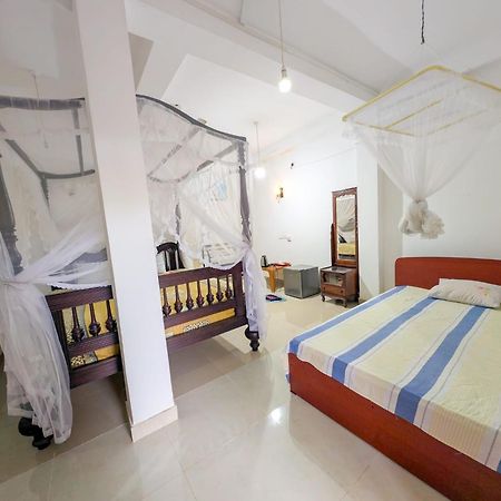 Samudra Guest House Mirissa Extérieur photo