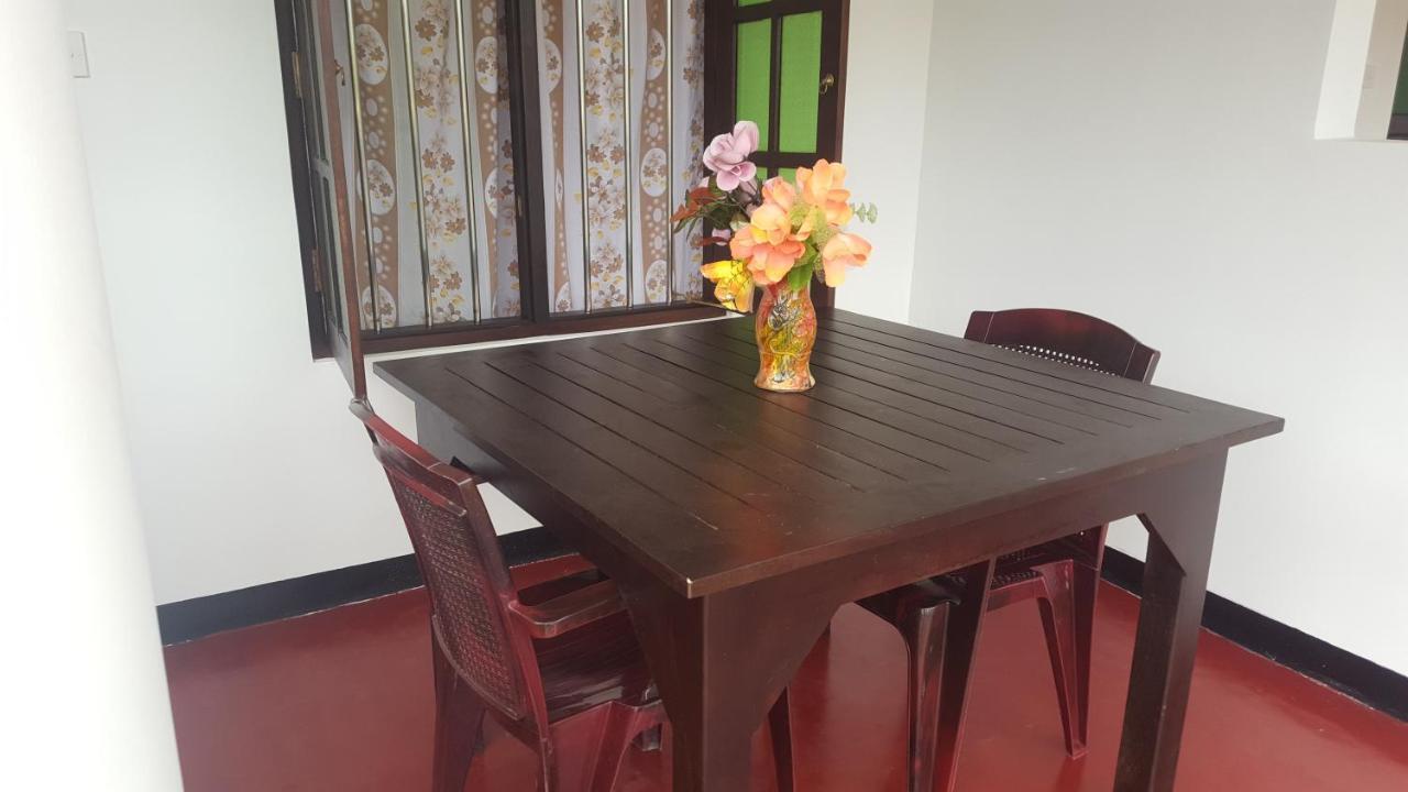 Samudra Guest House Mirissa Extérieur photo