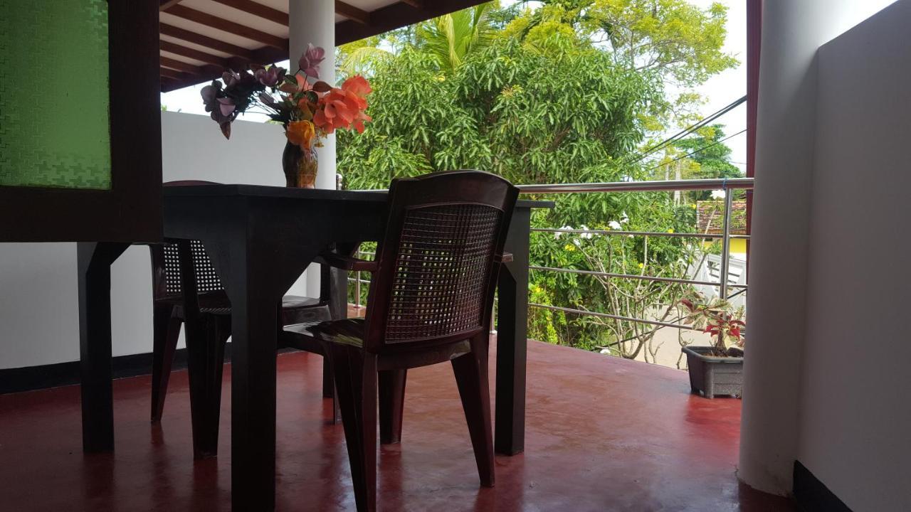 Samudra Guest House Mirissa Extérieur photo